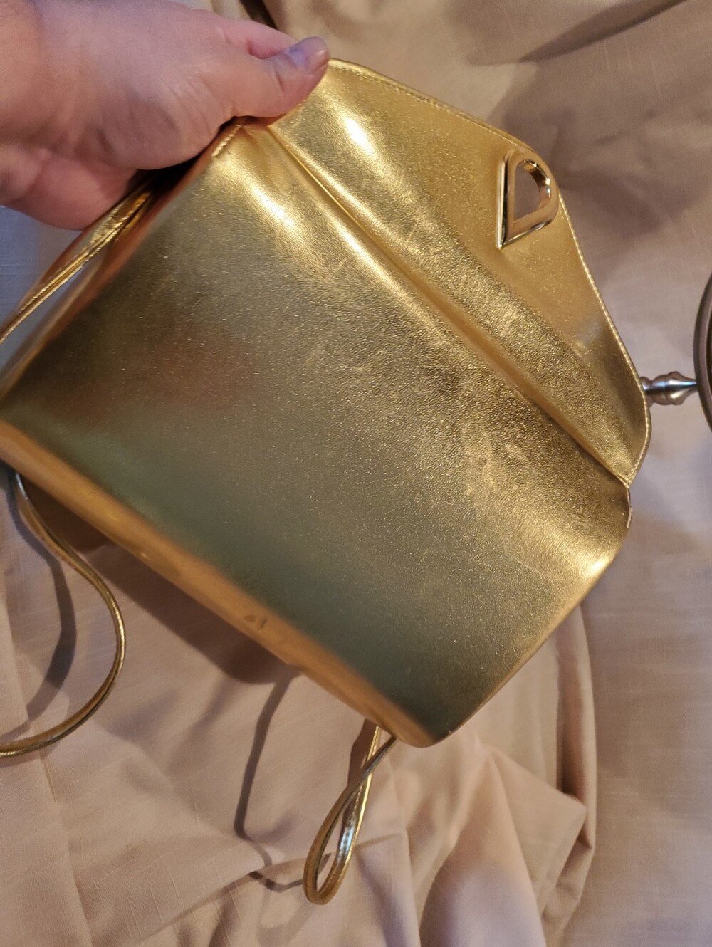 Vintage Rafy Gold Metallic Padded Vinyl Crossbody Evening Bag - Picture 8 of 8